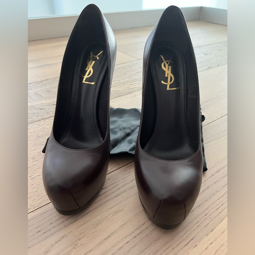 Sold ♥️ Saint Laurent YSL Tribtoo 105 Pump 38 8